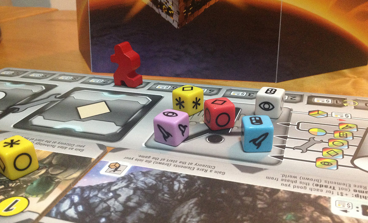 Review: Roll for the Galaxy